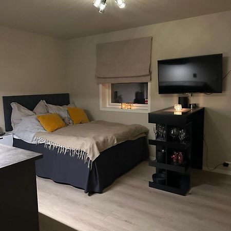 Northern Lights Studio Тромсё Экстерьер фото